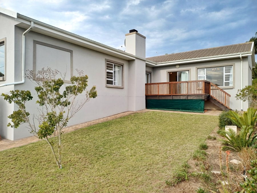 3 Bedroom Property for Sale in Fraaiuitsig Western Cape